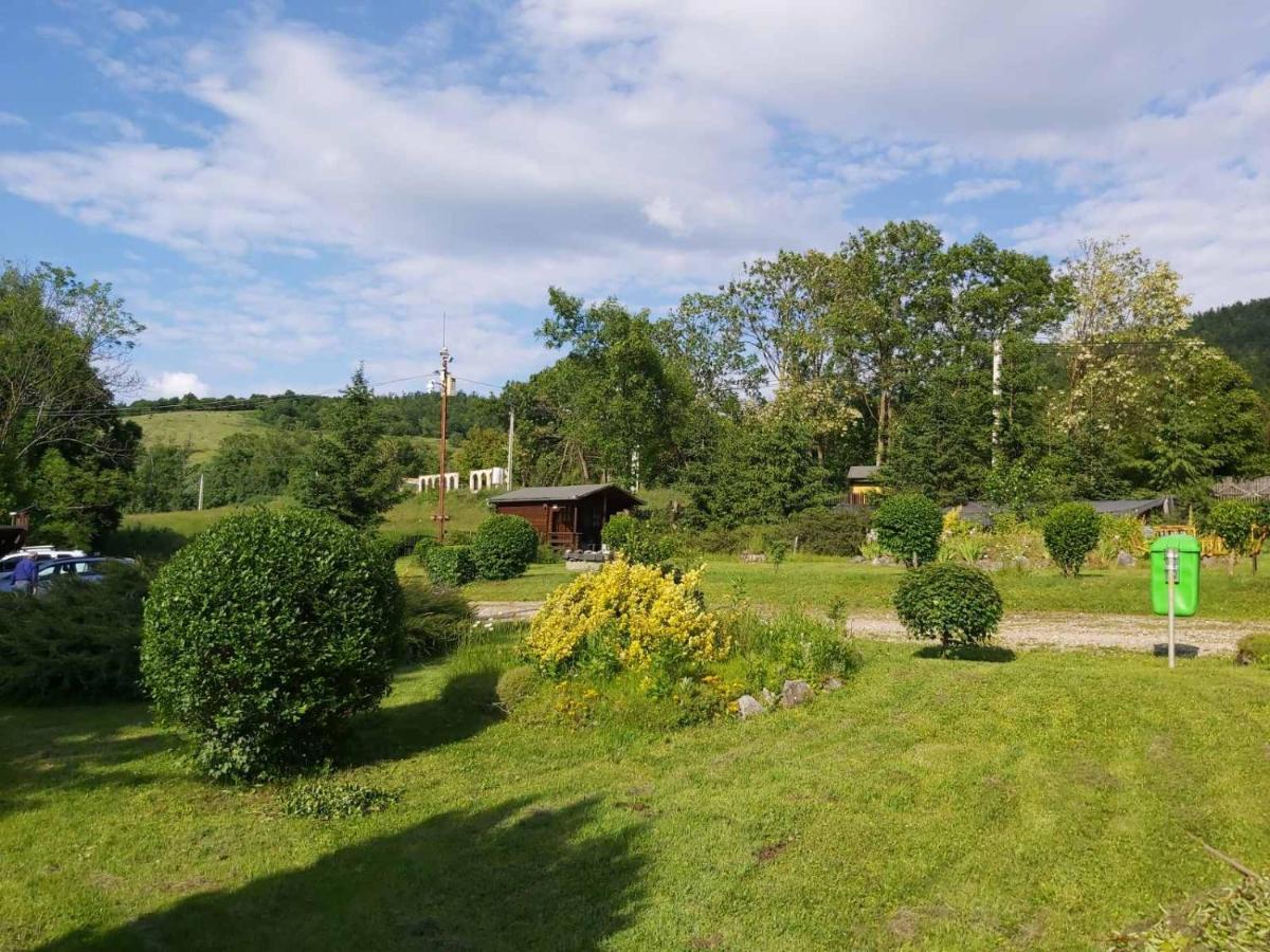 Bungalow Camping Edelweiss - Floare De Colt - Gyopar 리메테아 외부 사진